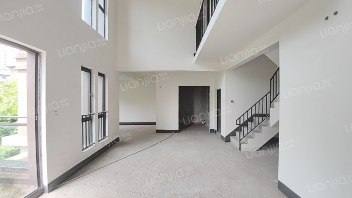 天辰雅墅二手房实景图