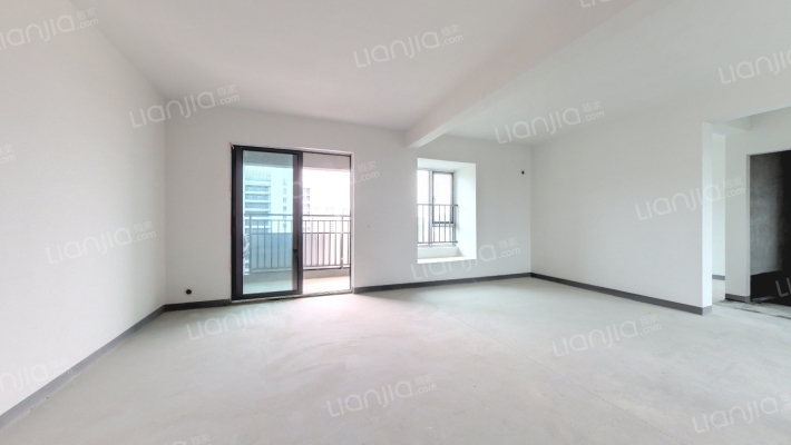 天汇龙城龙坤苑(十期)二手房实景图