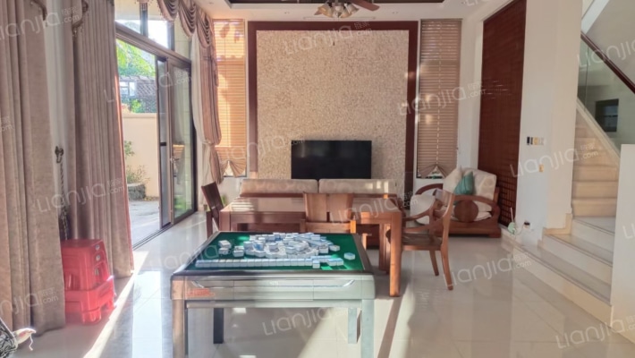 神州半岛岛屿院A区二手房实景图