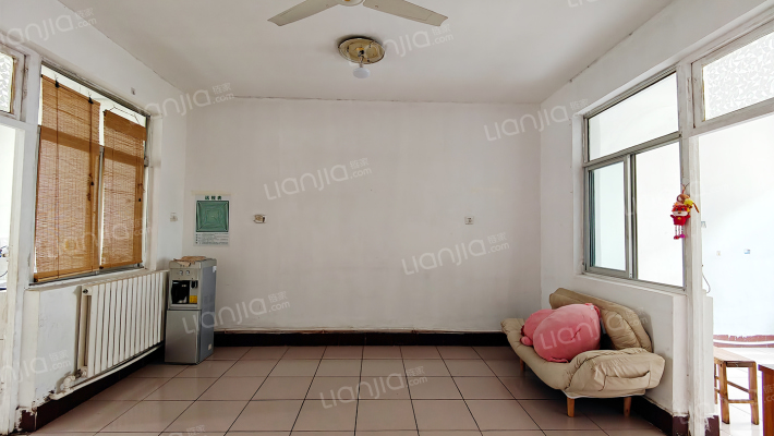 南海子小区二手房实景图