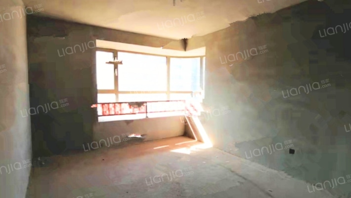 御景园  南北三居  中高楼层  满二-卧室A