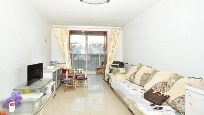 天顺小区二手房实景图