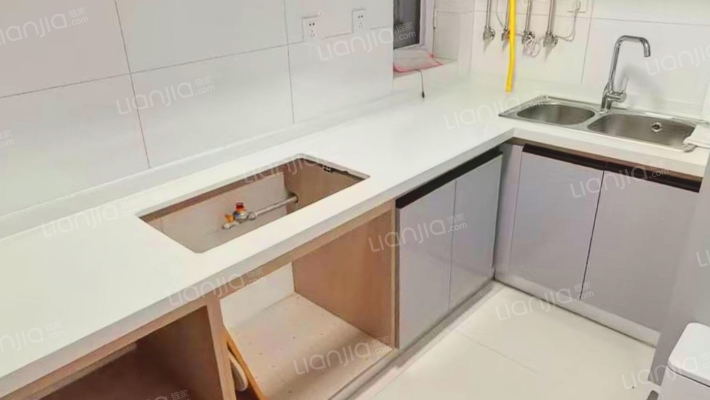 西京都 天然氧吧 很哇塞的两居室 精装修....-厨房