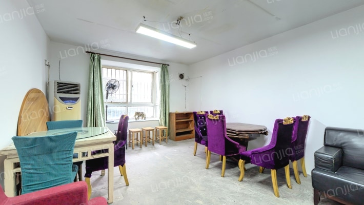 棕榈泉山庄二手房实景图