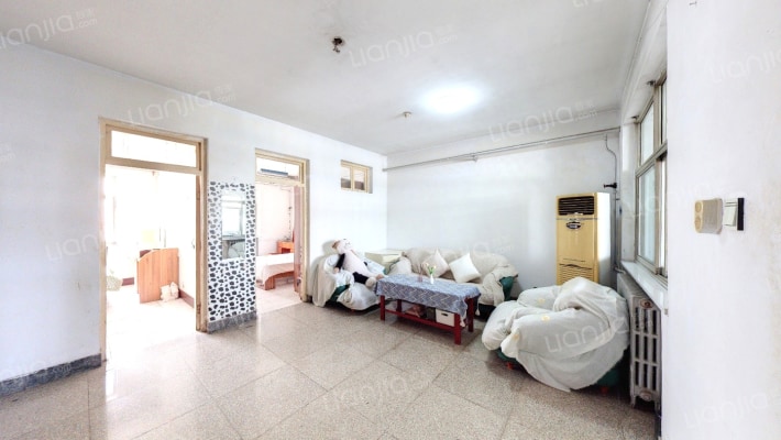 职教中心宿舍二手房实景图