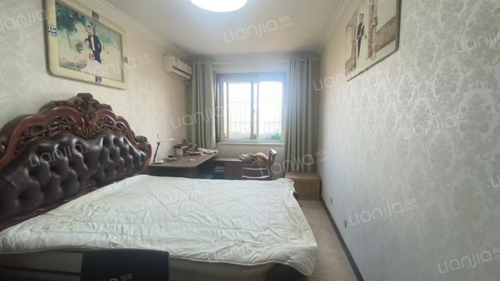 团结小区 4室2厅 南 北-卧室A