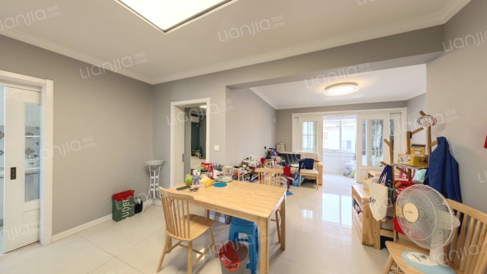 花园五村住宅小区二手房实景图