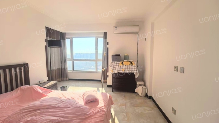 北京界三利中和城一期四居室精装修，南北通透，位置好-卧室A