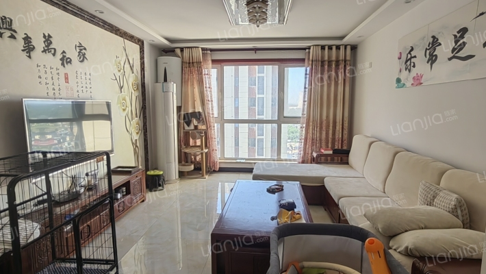 业主换房急售，明厨明卫通透三居，随时看房-客厅