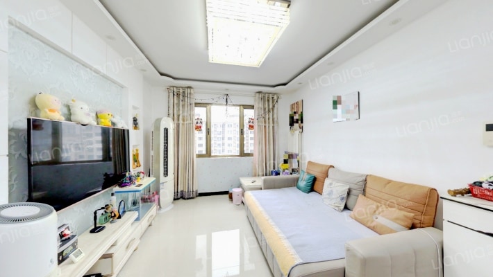 紫贵御园二手房实景图