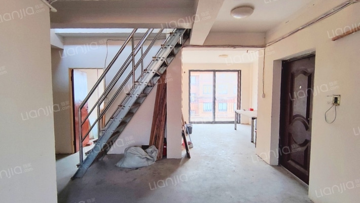 校东小区二手房实景图