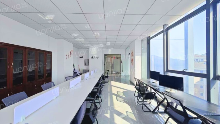 亨信大厦二手房实景图