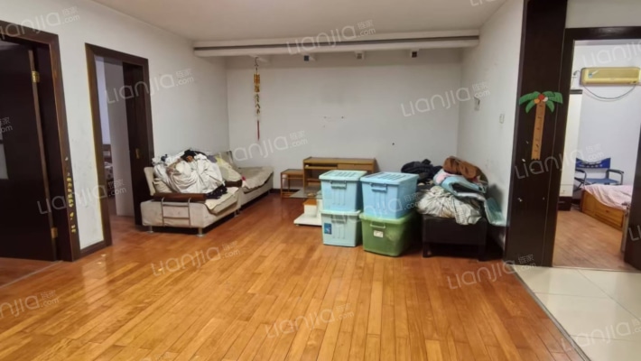 外贸小区二手房实景图