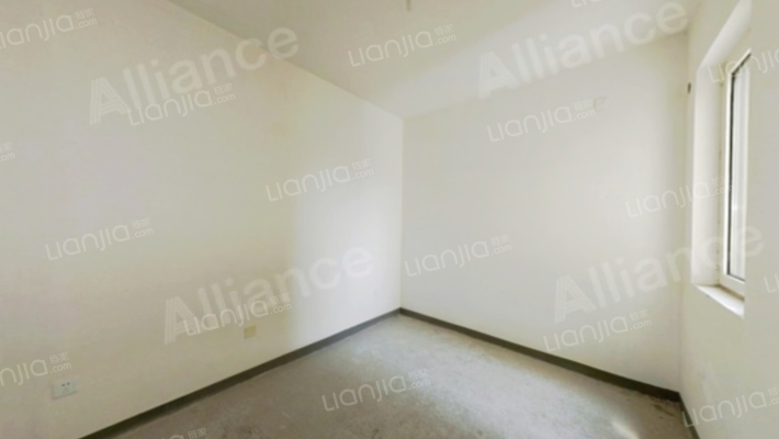 天顶即复 西区南向大2居 满二 不对电梯 视野开阔-卧室B