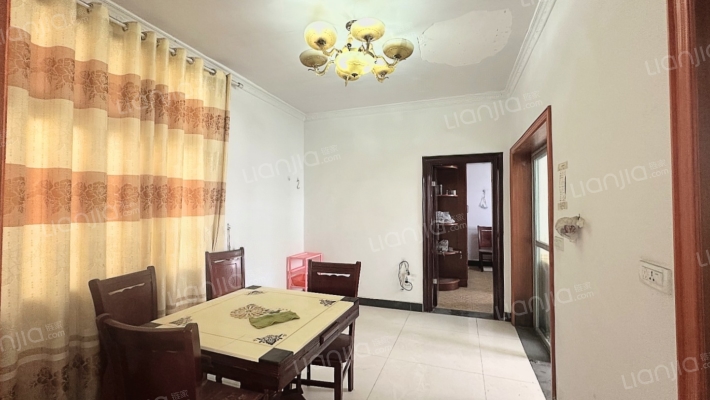 福鑫商贸城二手房实景图