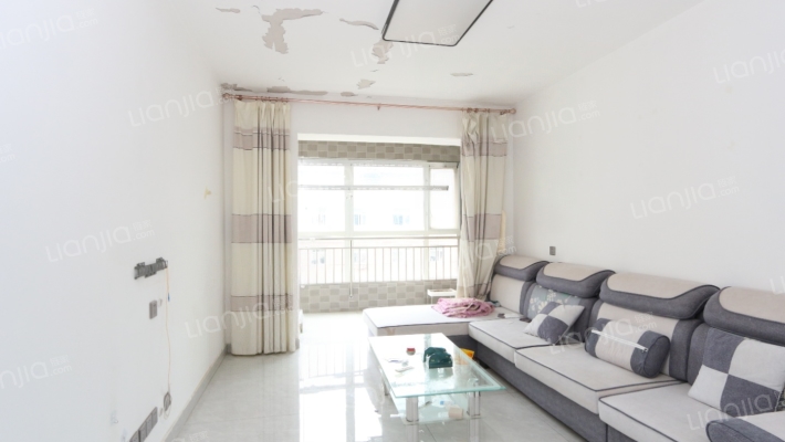 中宣嘉城南苑二手房实景图