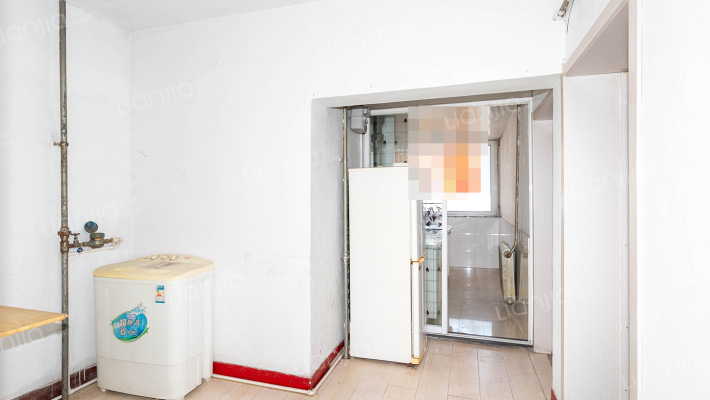 南立交桥小区二手房实景图