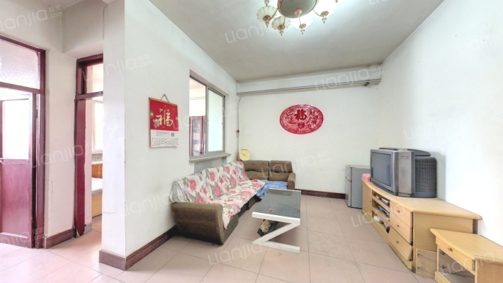 4中宿舍二手房实景图