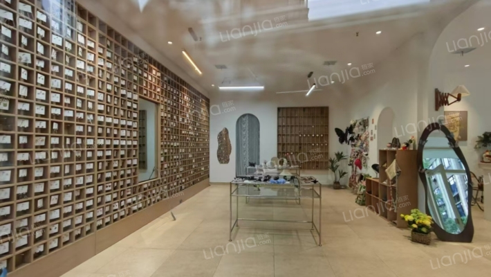 恒大影城二手房实景图