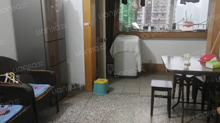 白苑居二手房实景图