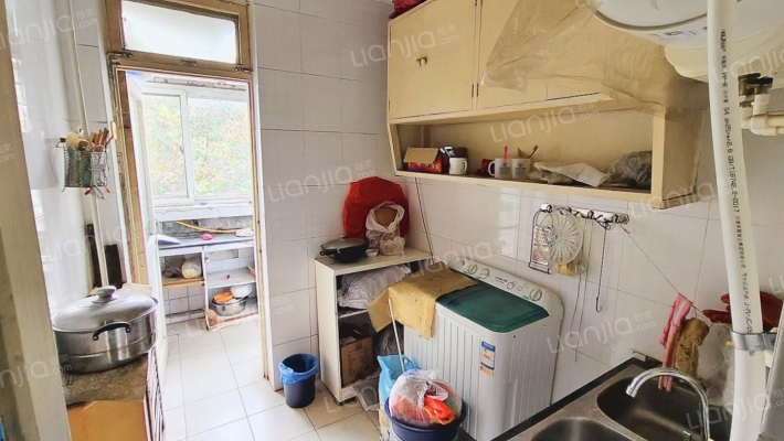 物探局园林社区 两居采光通风好 集中供暖 采光充足-厨房