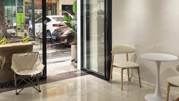 凤泉广场二手房实景图