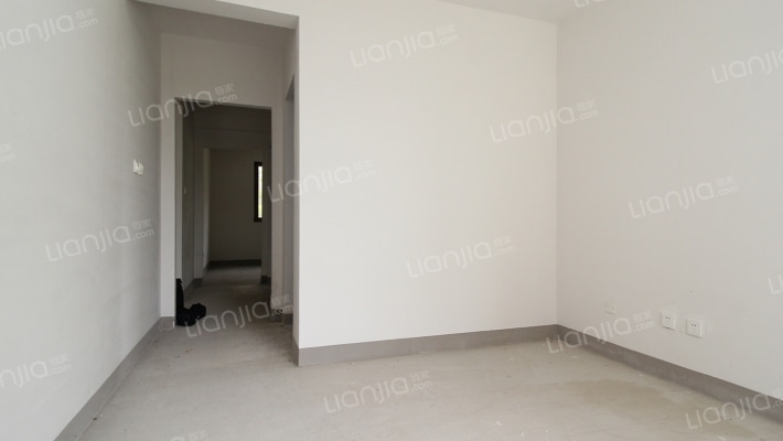 高铁新干线 4室1厅 南 北-卧室D