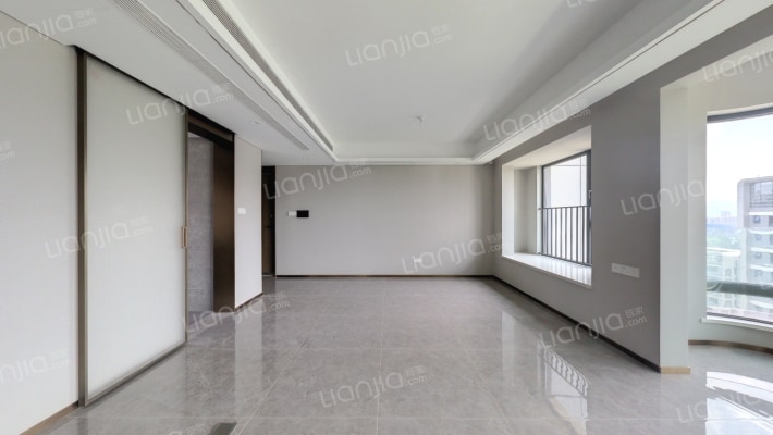 华润未来之城五期二手房实景图