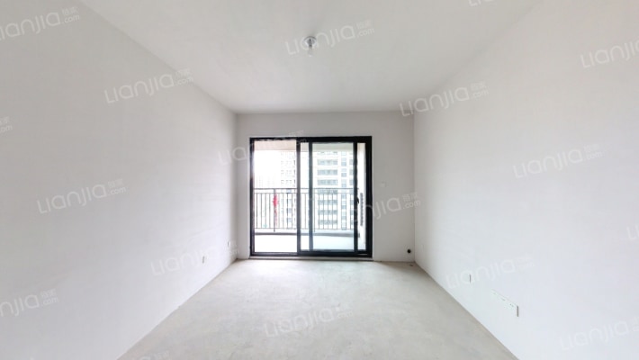 卓越华悦铭苑二手房实景图