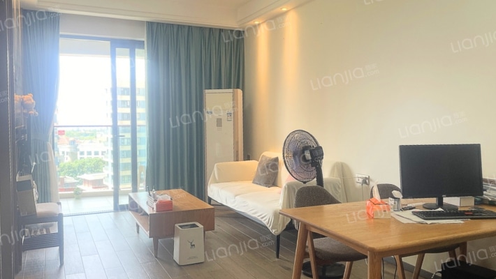 神州半岛海公馆二期二手房实景图