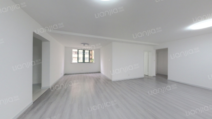 嘉瑞花苑二手房实景图