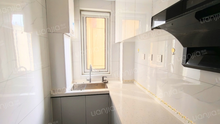 107国道旁三利中和城全阳两居出售房本在手随时过户-厨房