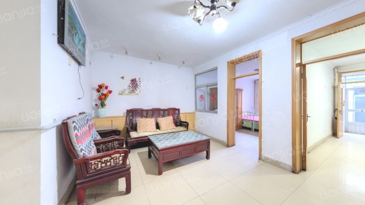 北西六路38号院二手房实景图