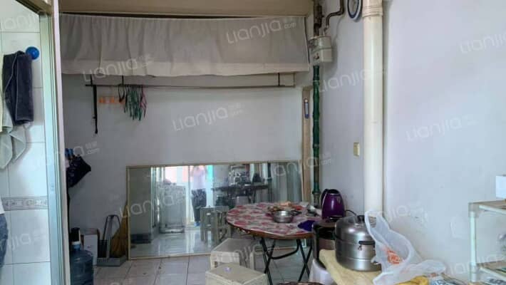 牛心屯一路二手房实景图