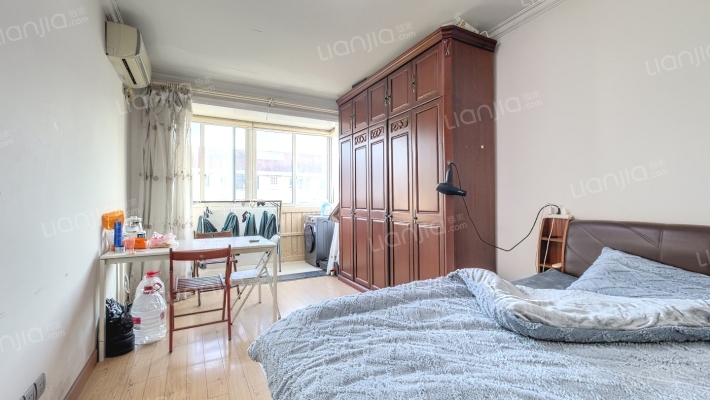 梅园二街坊二手房实景图