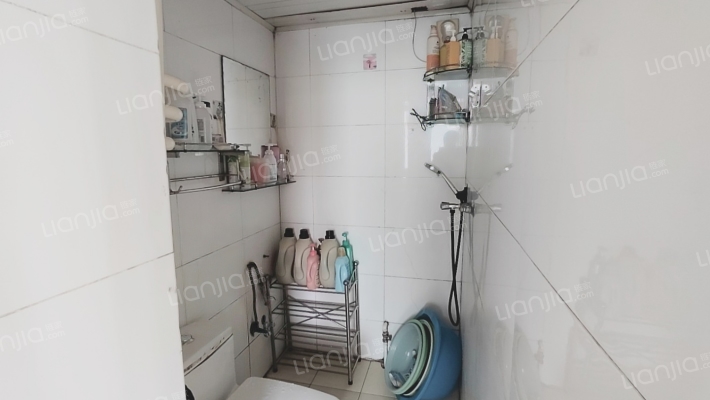 永济秀园 2室1厅 南 北-卫生间