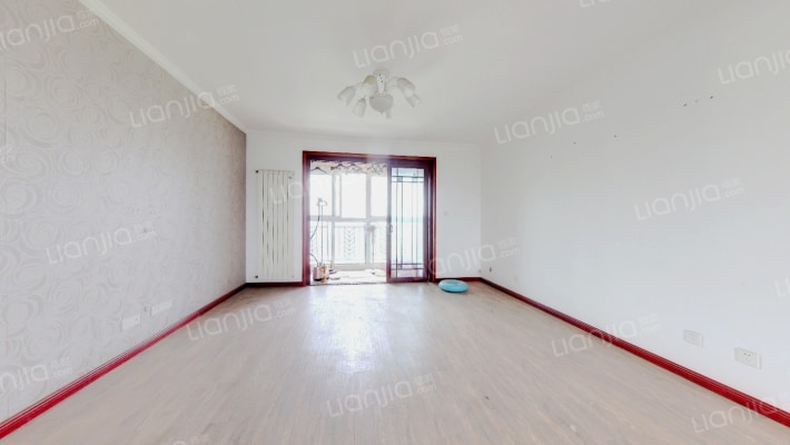 世茂东都汉之源翡翠谷二手房实景图