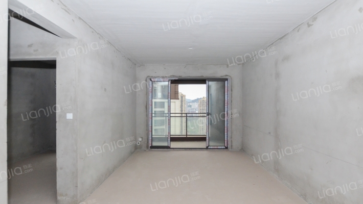 绿地万萃城E组团二手房实景图