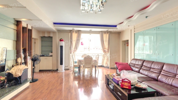 昆仑大厦二手房实景图