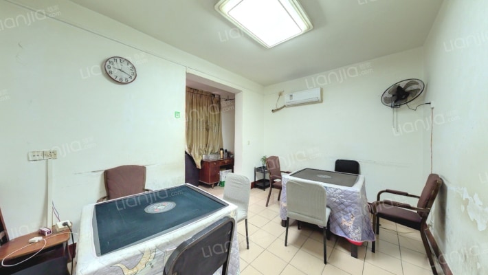 八一路417号二手房实景图