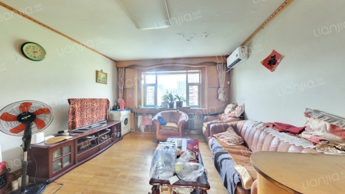 党校小区二手房实景图