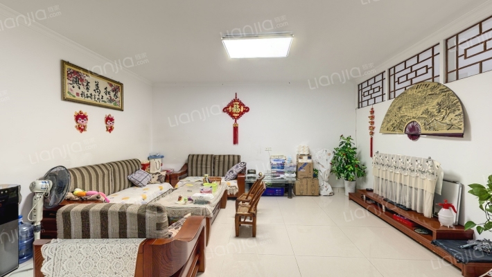 金鑫花苑二手房实景图