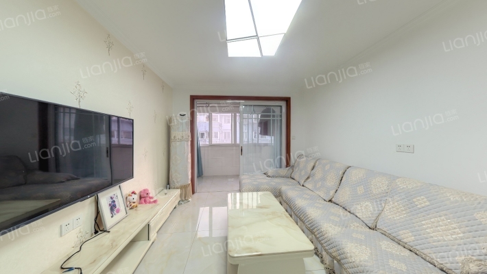 虹桥新苑东区二手房实景图