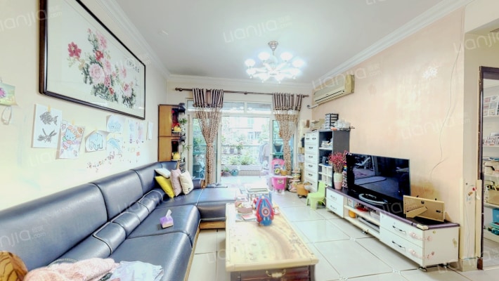 体育花园二手房实景图