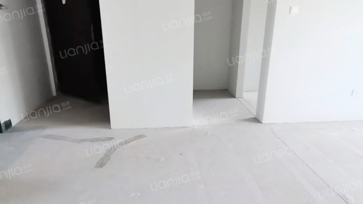 央企现房 集中供暖 南北通透 明厨明卫-餐厅