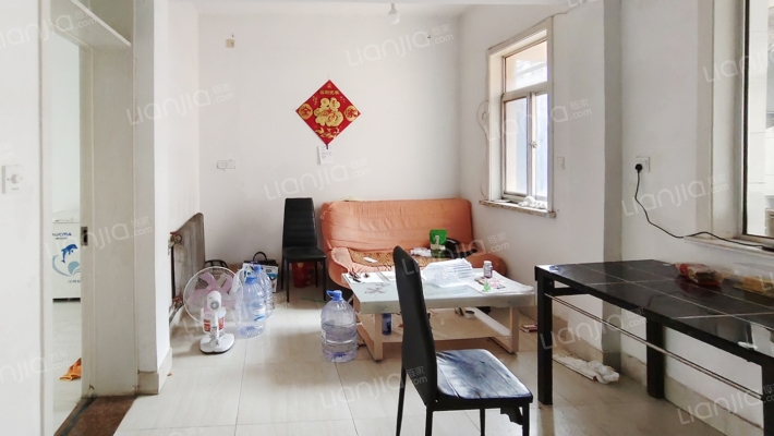 工业区派出所家属院二手房实景图