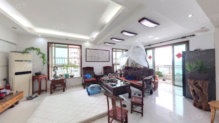 嘉盛海景二手房实景图