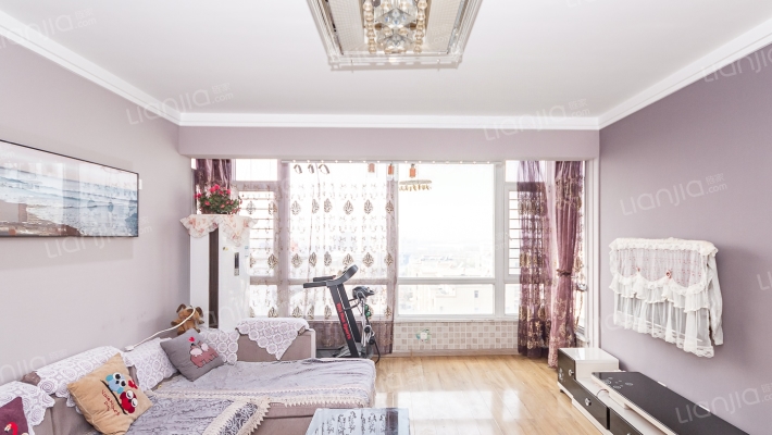 隆宇华庭二手房实景图