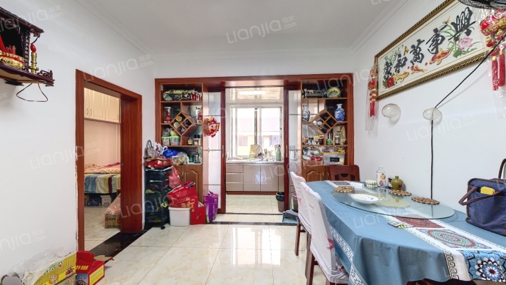 金龙新村二手房实景图