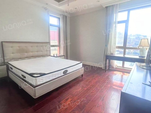 整租·华澜度假村 4室2厅 南/北